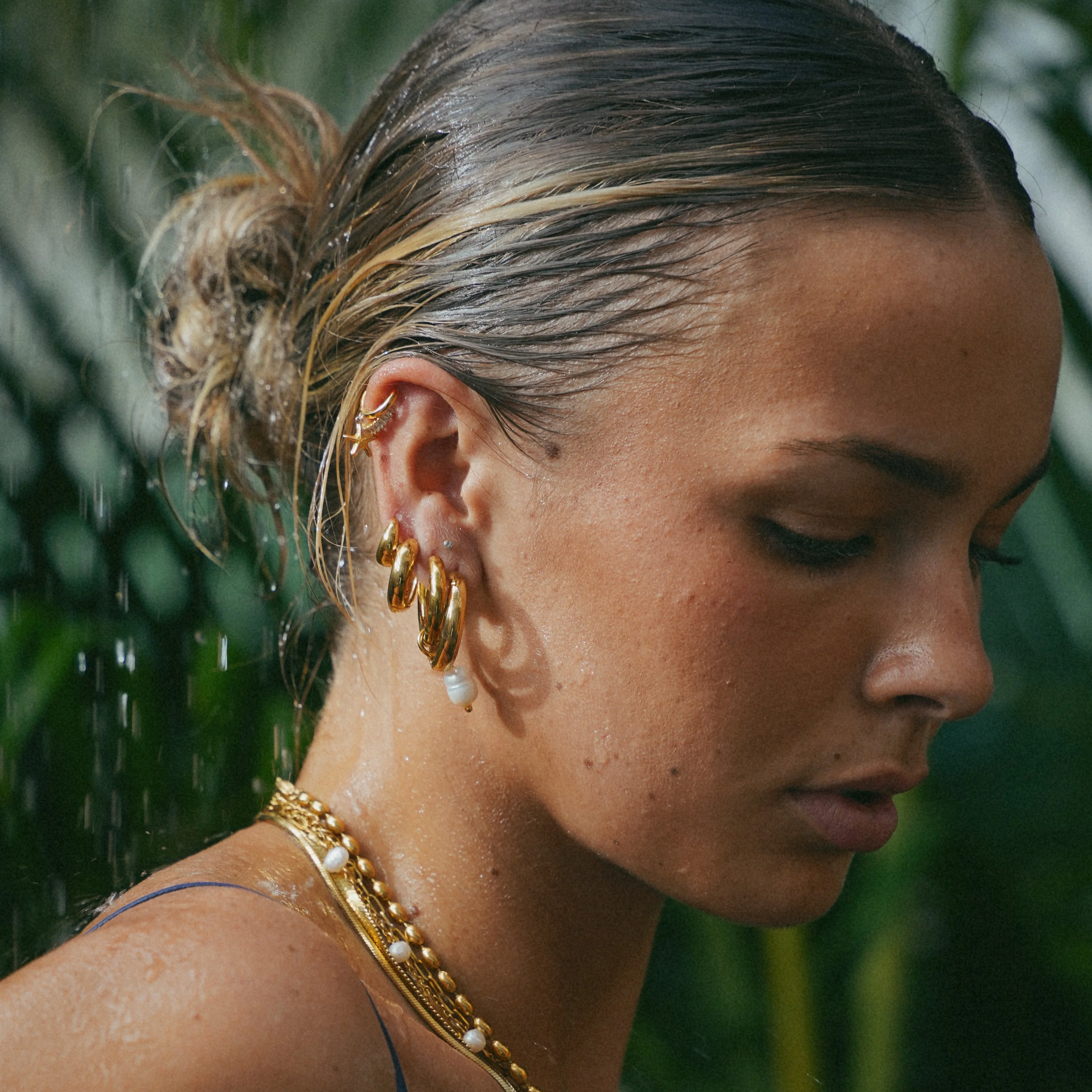 Amara Hoop Earrings - Image 5