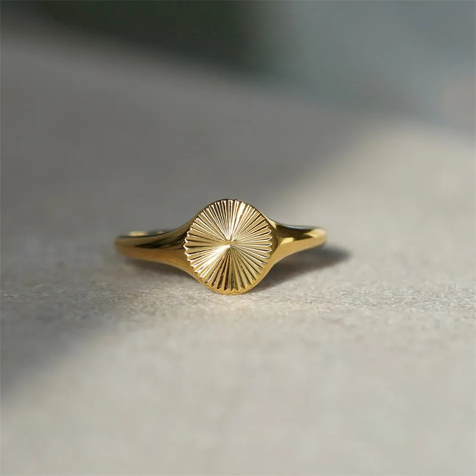 Ellie® Sunburst Rising Ring - Image 9
