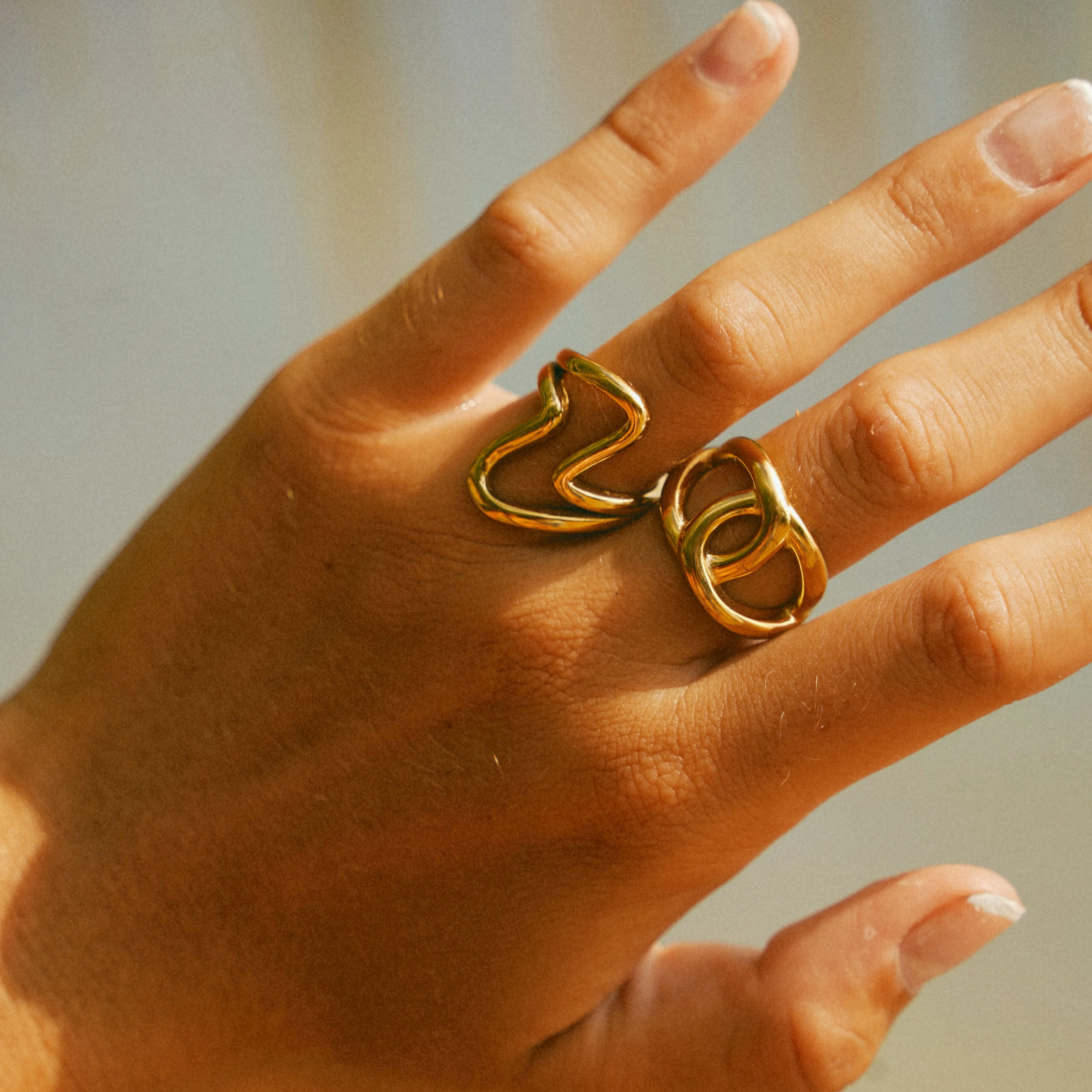 Isla Wave Ring - Image 7