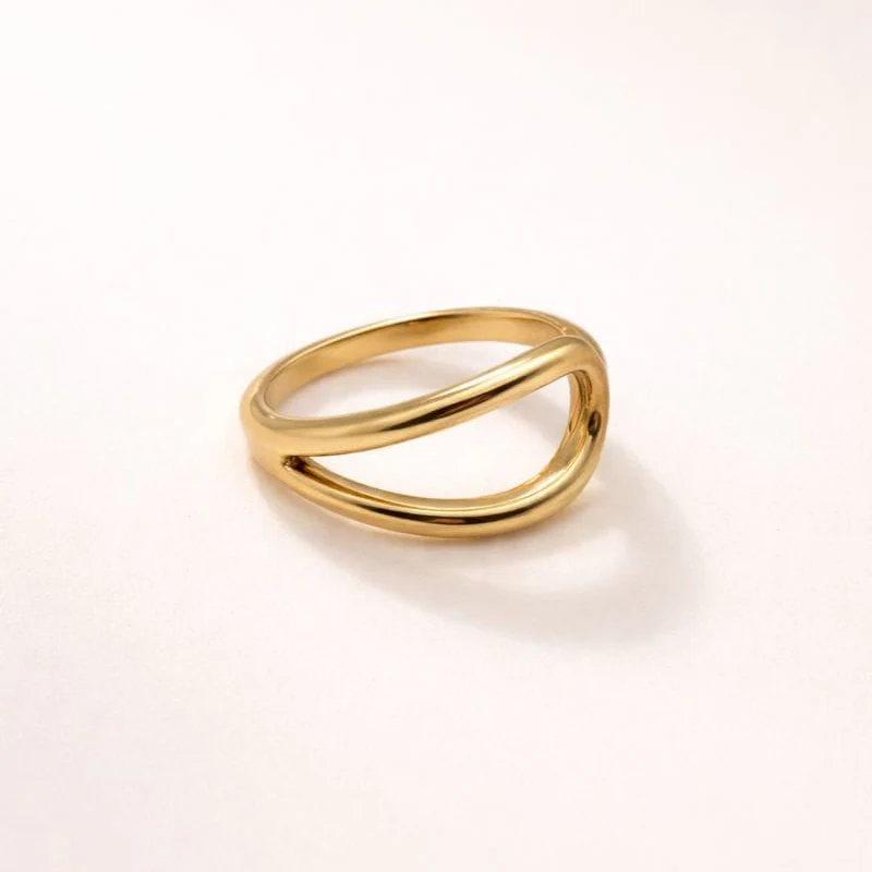 Nahele Curve Ring - Image 3