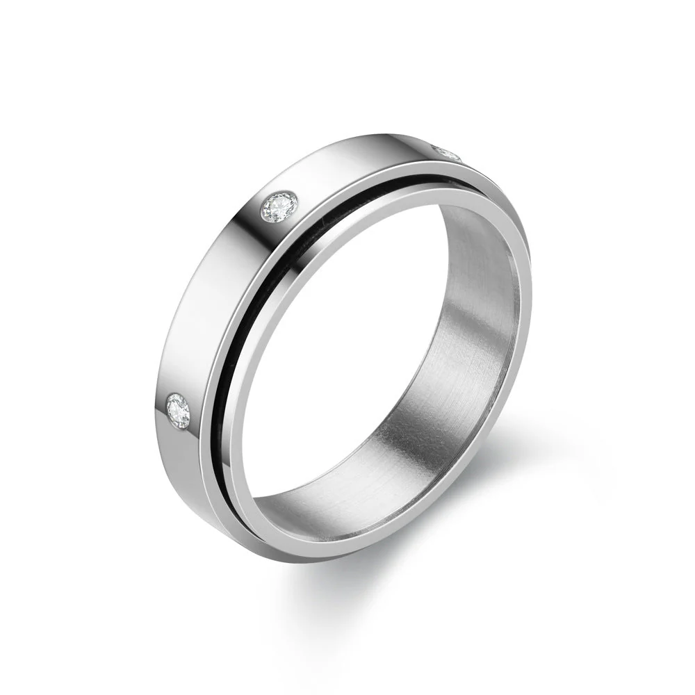 Spins Love Ring - Image 4